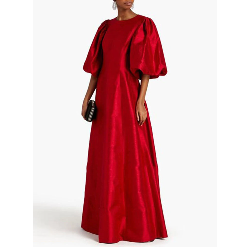 puff-sleeve satin gown in crimson – Tiarna