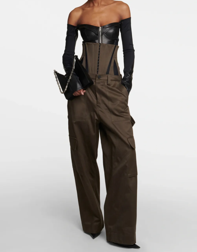 off-shoulder leather corset top with cargo pants – Felicitas