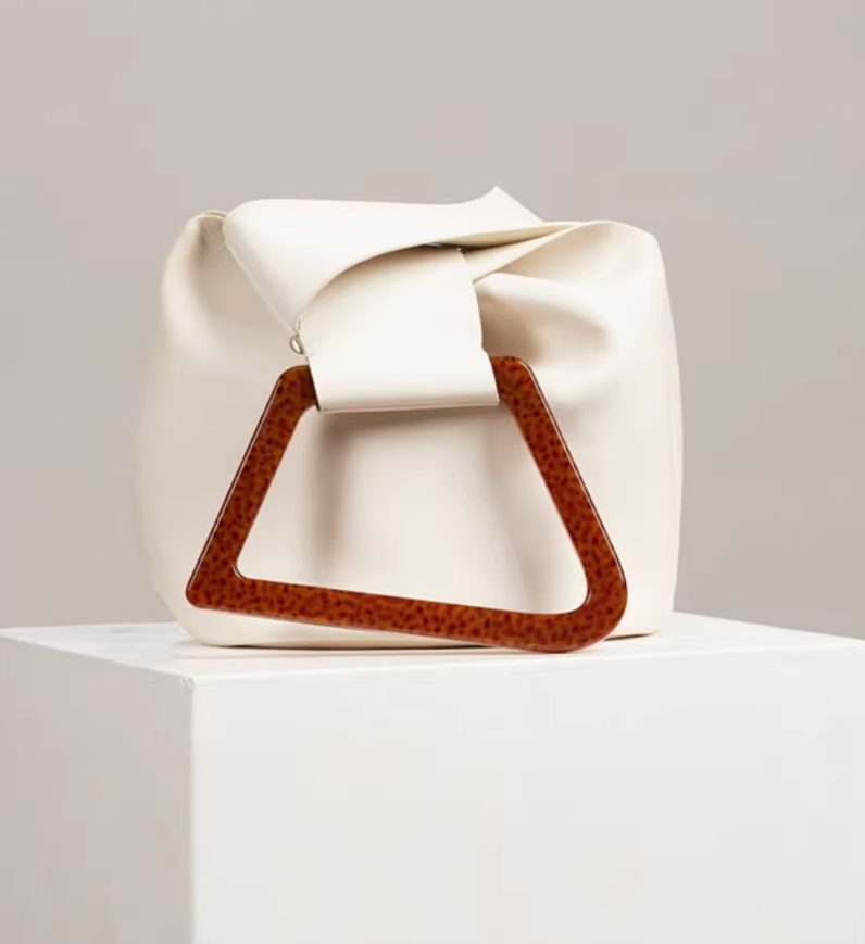 geometric handle leather bucket bag - Fiachna