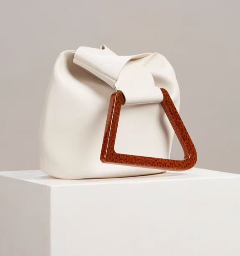 geometric handle leather bucket bag - Fiachna