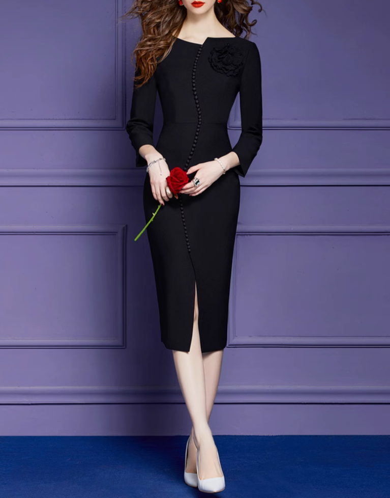 button-trim midi dress with floral appliqué – Florens