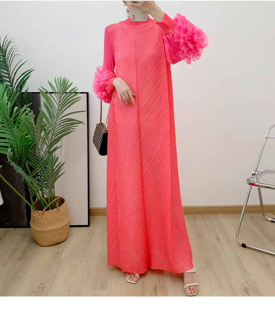 Pleated gown with 3D floral sleeves – Gerdie