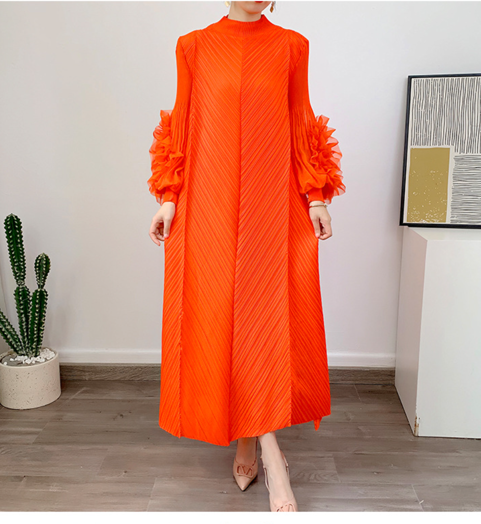 Pleated gown with 3D floral sleeves – Gerdie
