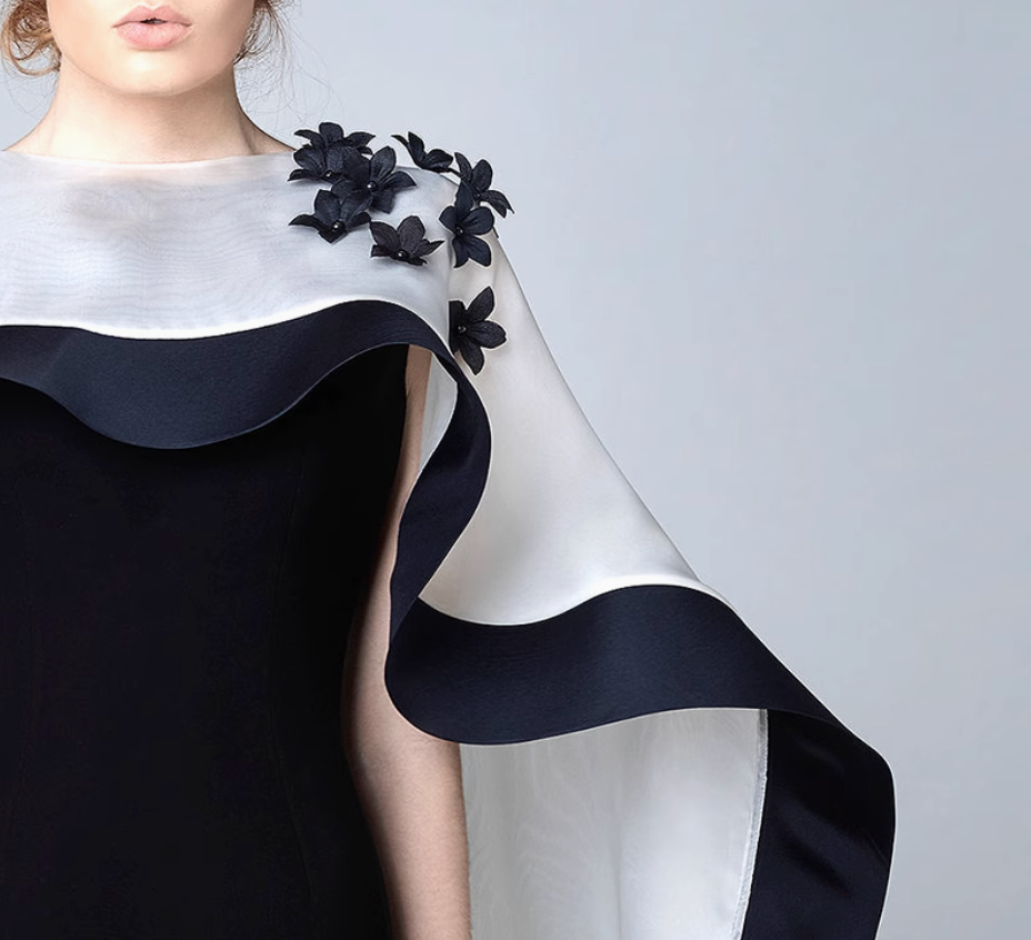 sleeveless column gown with contrast cape – yoosy