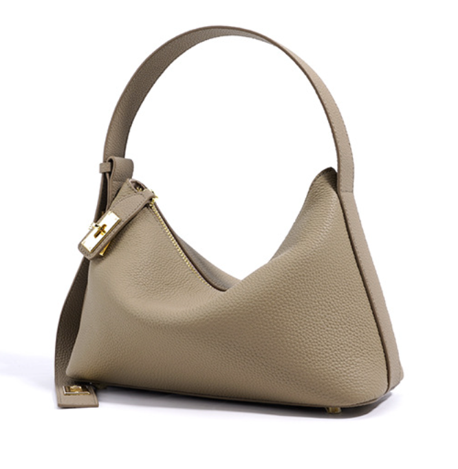Sleek leather shoulder bag with bold hardware - Murti
