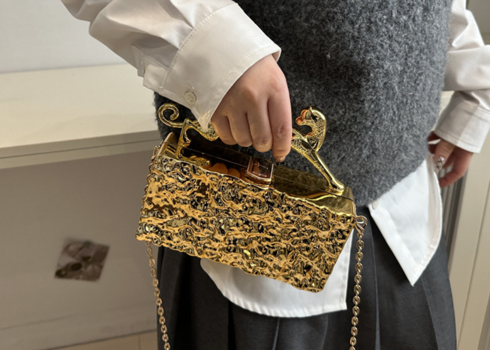 Metallic clutch bag with cat-shaped handle - Linmu