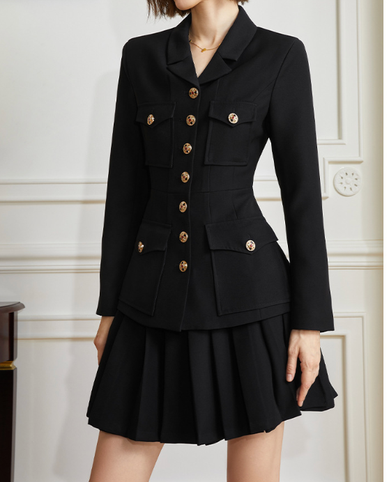 Tailored pleated skirt suit with buttoned blazer - Singi
