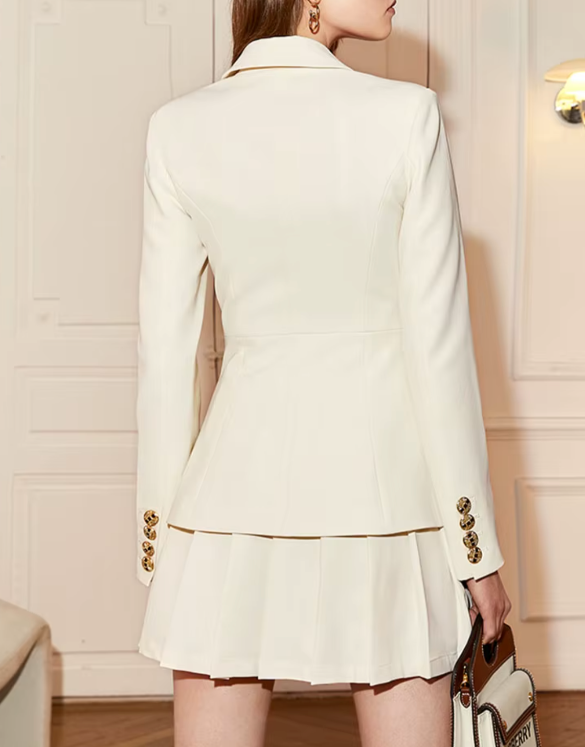 Tailored pleated skirt suit with buttoned blazer - Singi