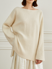 Ribbed knit blouse with relaxed fit - Maivu