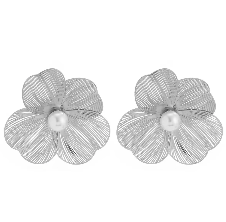 Flower petal necklace with dangling pearl accents and earrings - Furwi