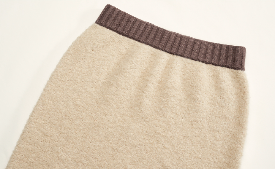 High-waist knit skirt with side slit - Rebku