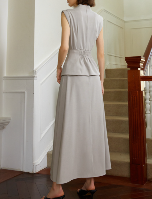 Sleeveless blazer suit with A-line skirt - Vurty