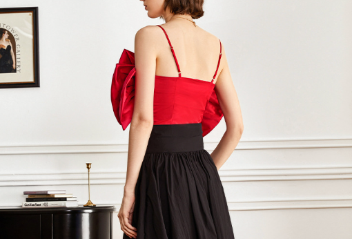 Sleeveless top with oversized bow detail - Sadri