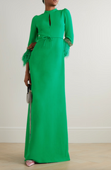feather-trim slit-cuff gown – Tojen