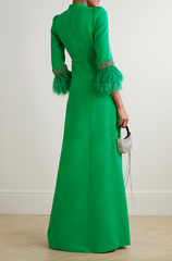 feather-trim slit-cuff gown – Tojen