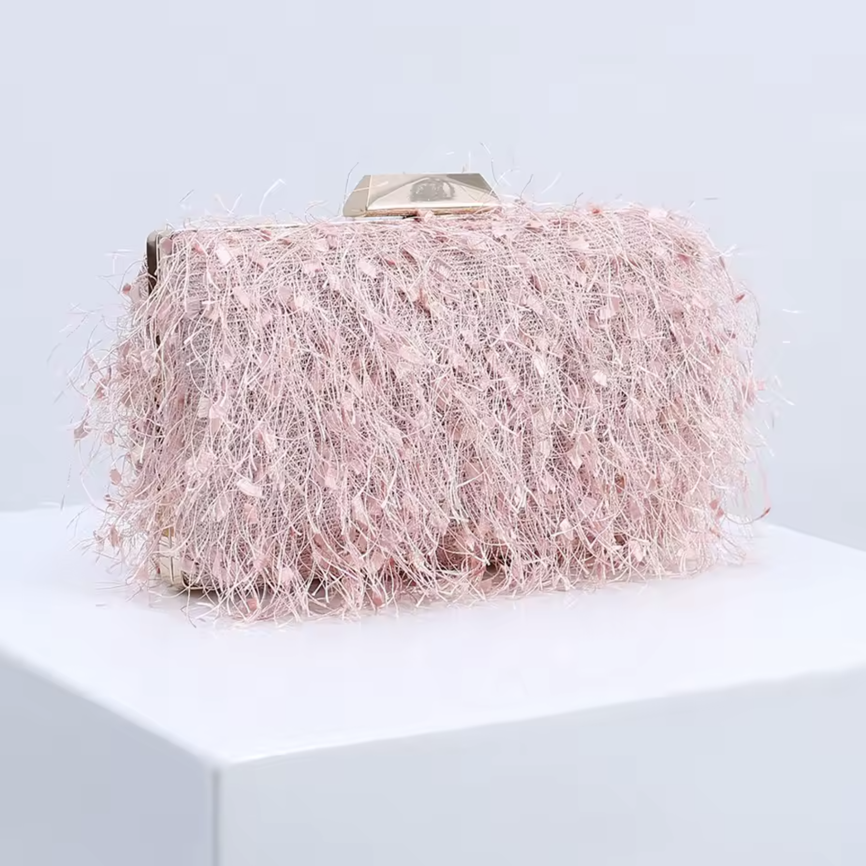 Feather-embellished box clutch with gold chain strap – SCOLE