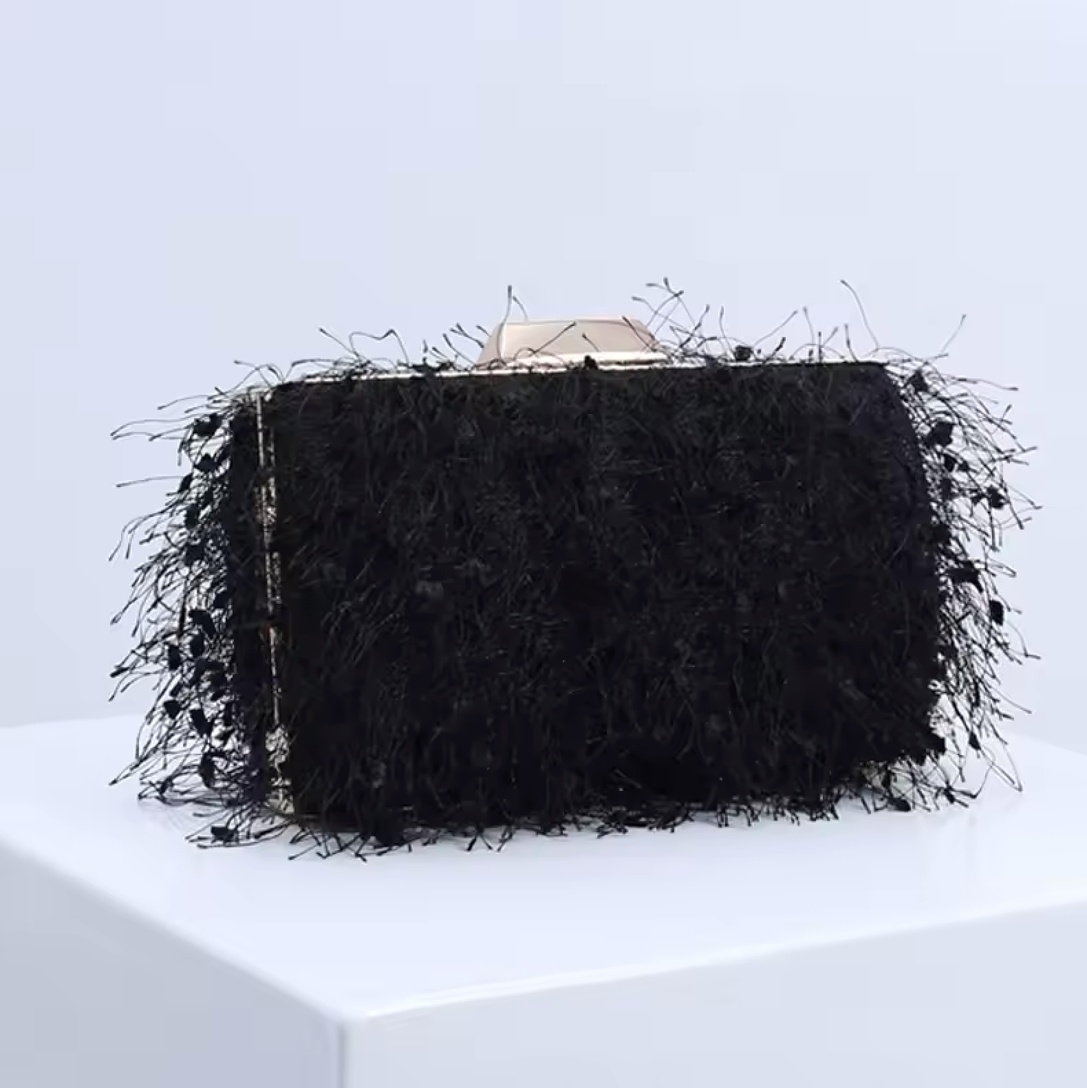 Feather-embellished box clutch with gold chain strap – SCOLE