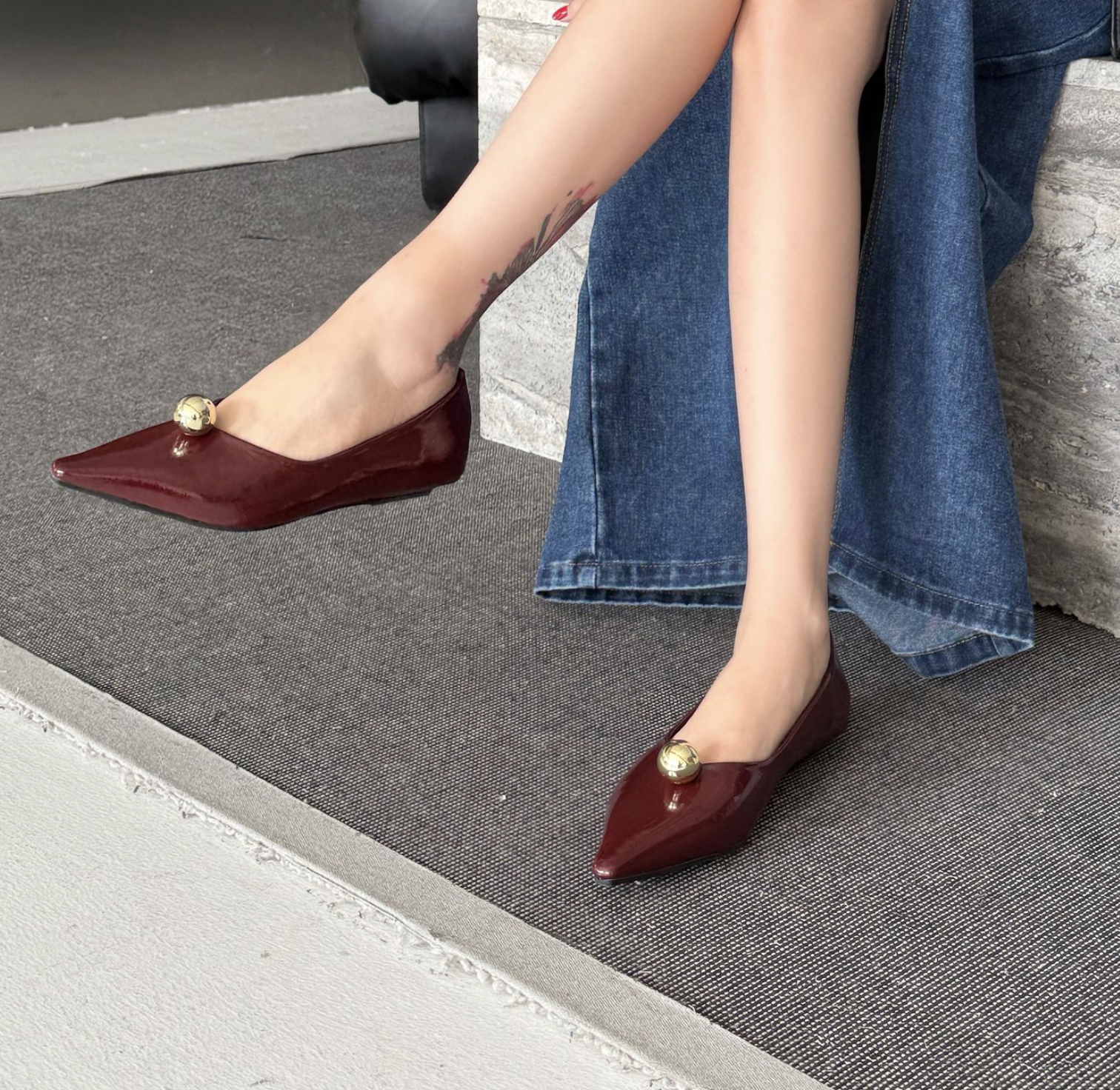 pointed black flats with gold dome detail - VEIRA