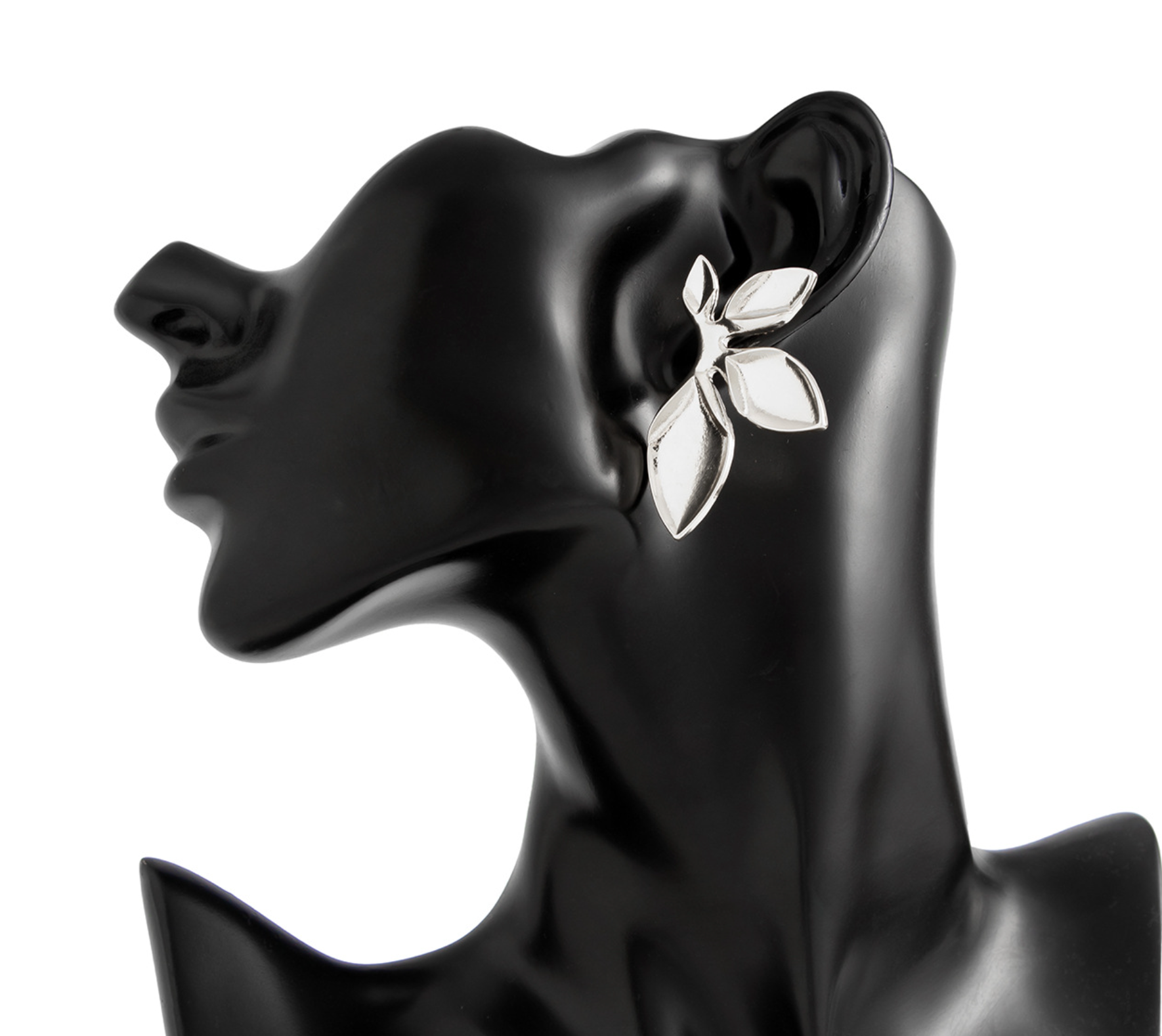 ribbon-shaped drop earrings with bow design – LUXA