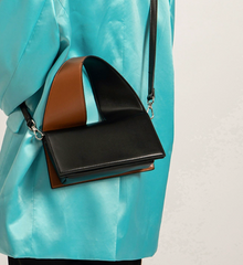 Twisted shoulder bag with wide contrast strap - SALZI