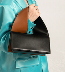 Twisted shoulder bag with wide contrast strap - SALZI