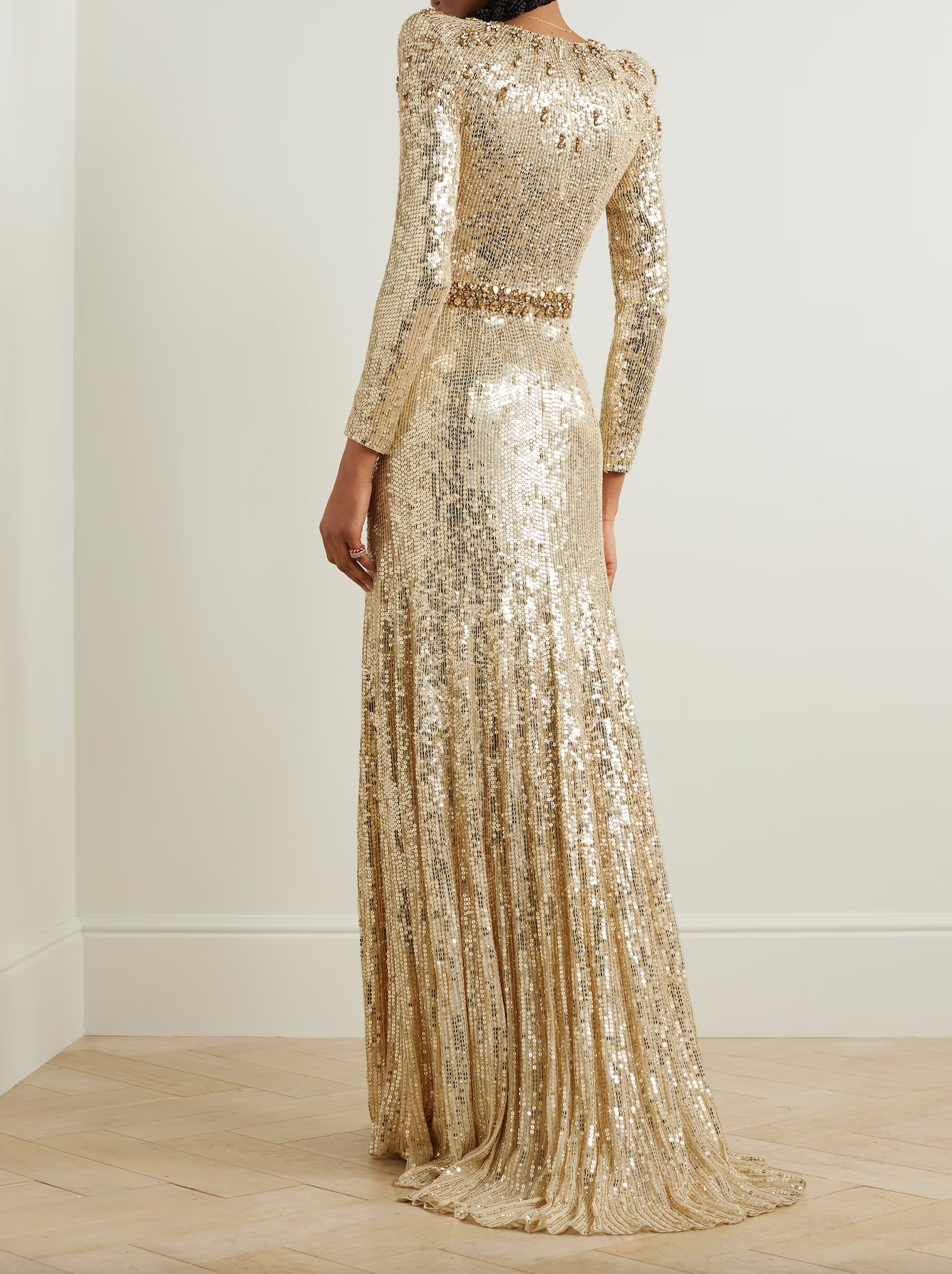 off-shoulder column dress with metallic gold feathers – AURIRA