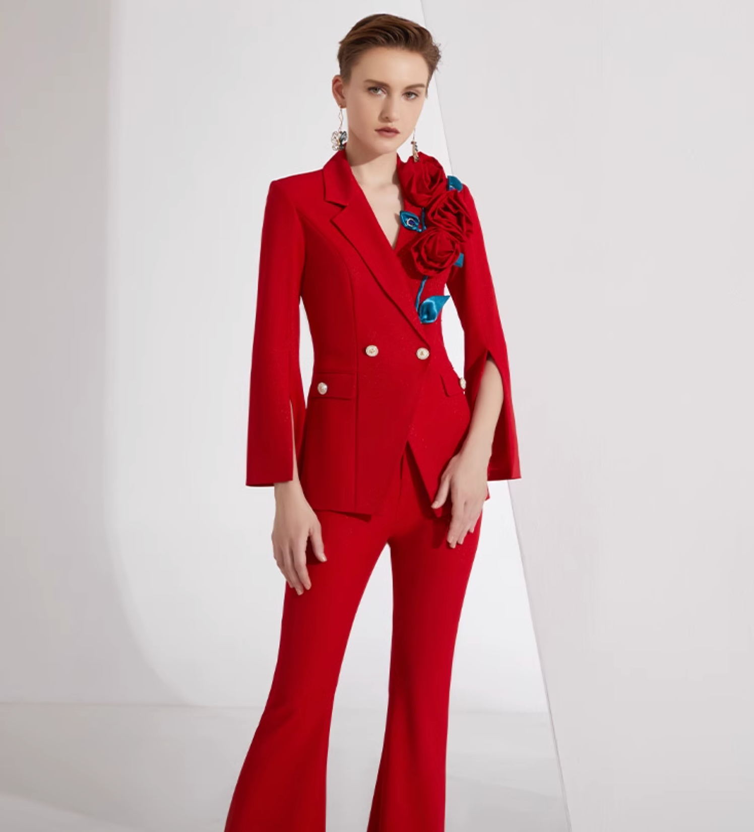cape-sleeve blazer set with 3D floral appliqué – CARMEN