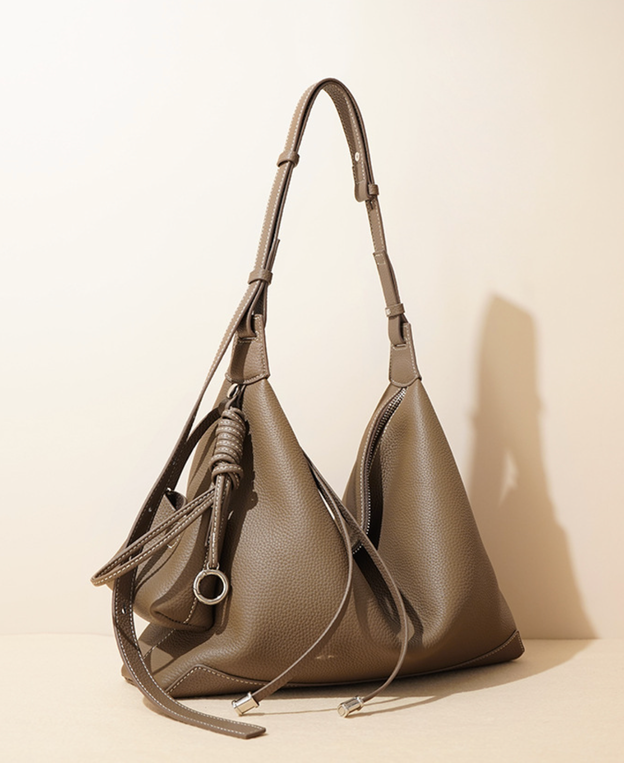 slouchy hobo shoulder bag with tassel charm – LYRA