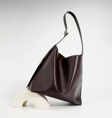 structured leather tote with wide strap – VERA