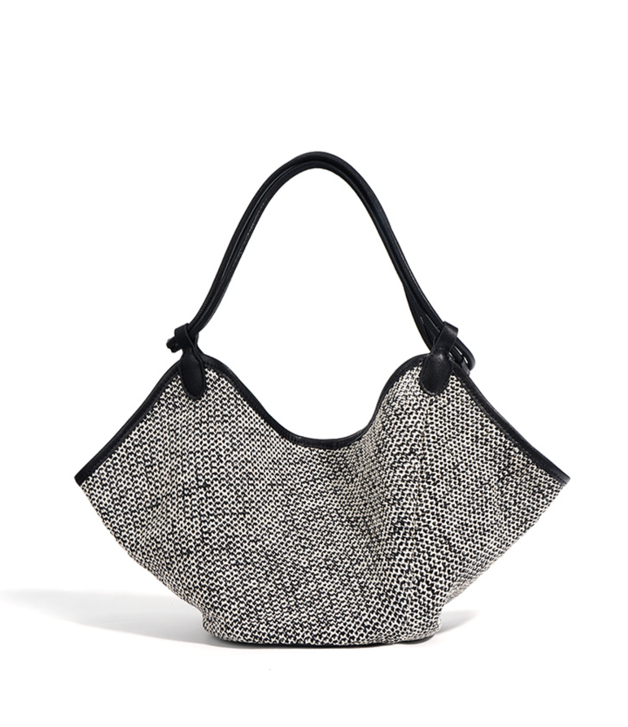 woven crescent tote bag with contrast trim – MARA