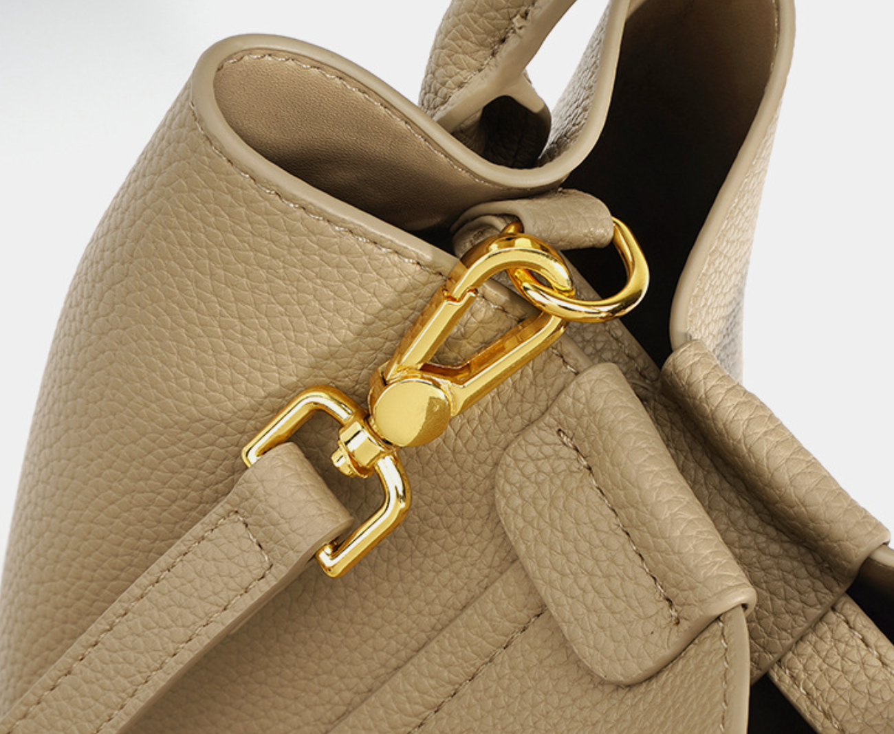 mini bucket bag with printed scarf handle – SANDY