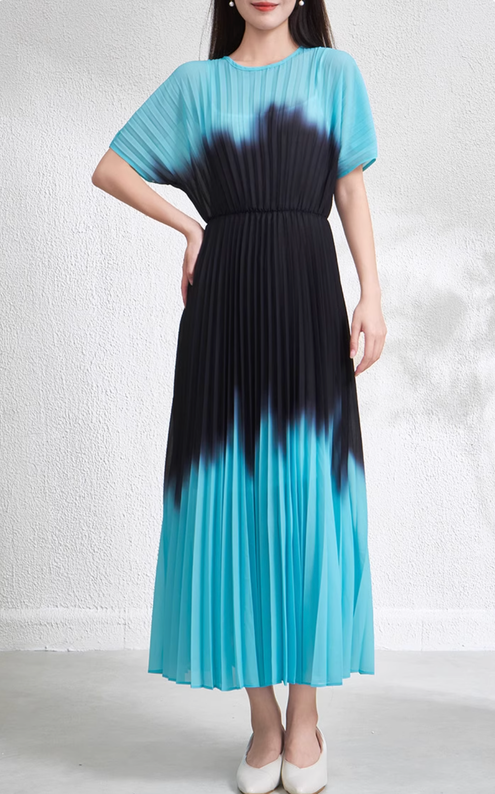 short-sleeve ombré pleated midi dress – LAGOON