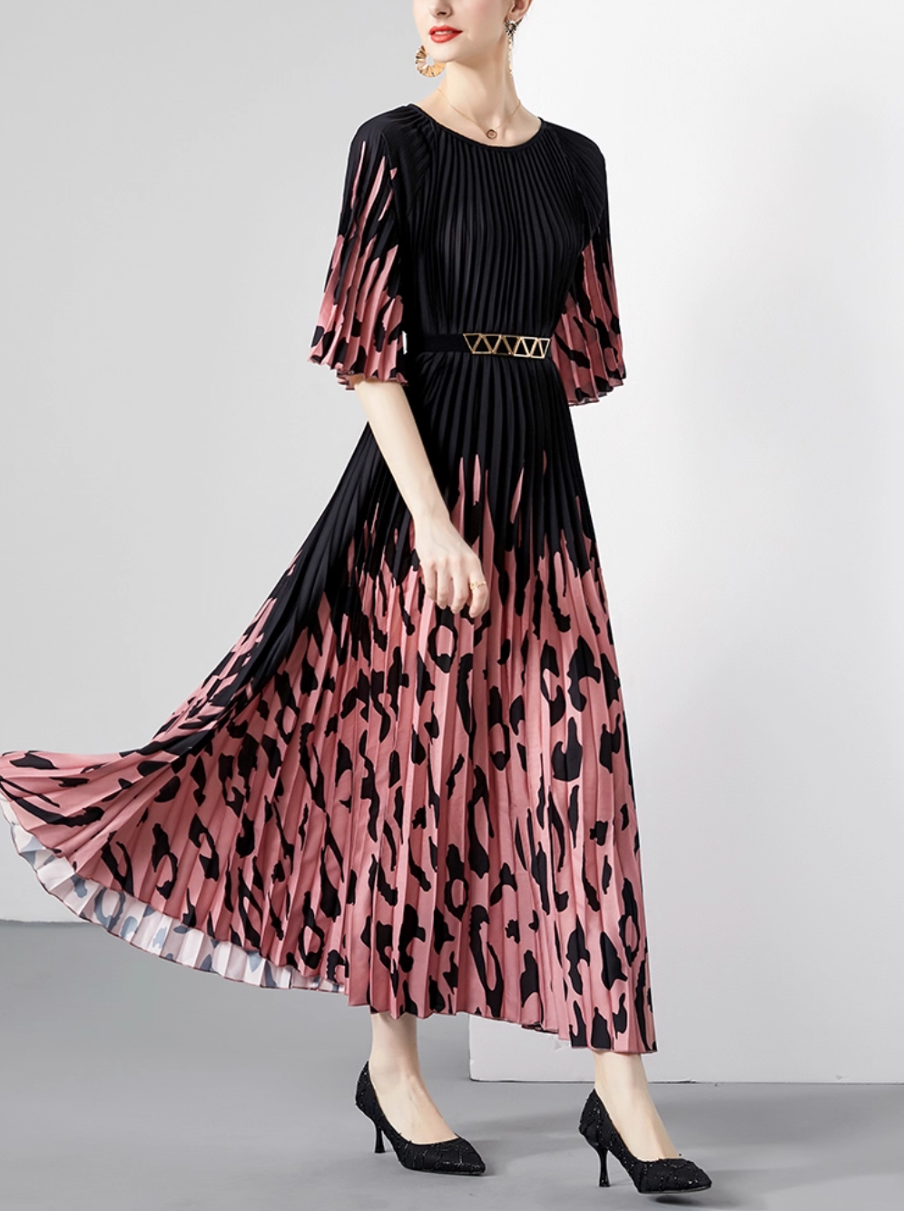 pleated midi dress with teal abstract print – ZENYA
