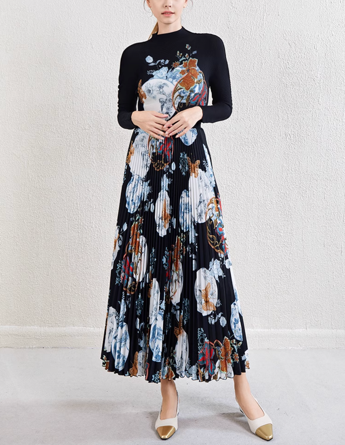 pleated midi dress with porcelain floral motif – LILITH