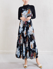 pleated midi dress with porcelain floral motif – LILITH