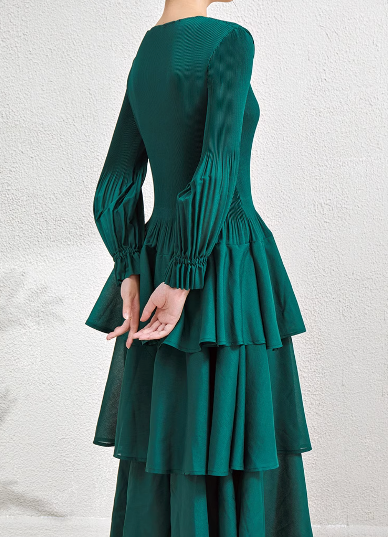tiered maxi dress with pleated bishop sleeves – SIENNA