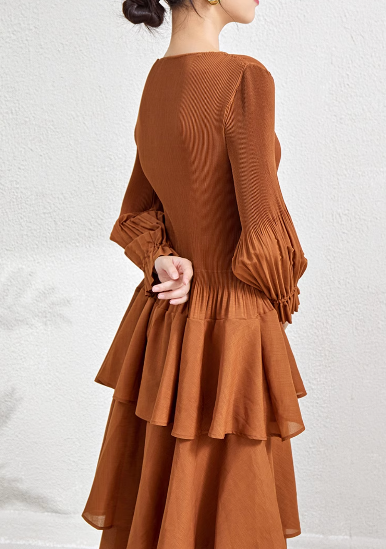 tiered maxi dress with pleated bishop sleeves – SIENNA