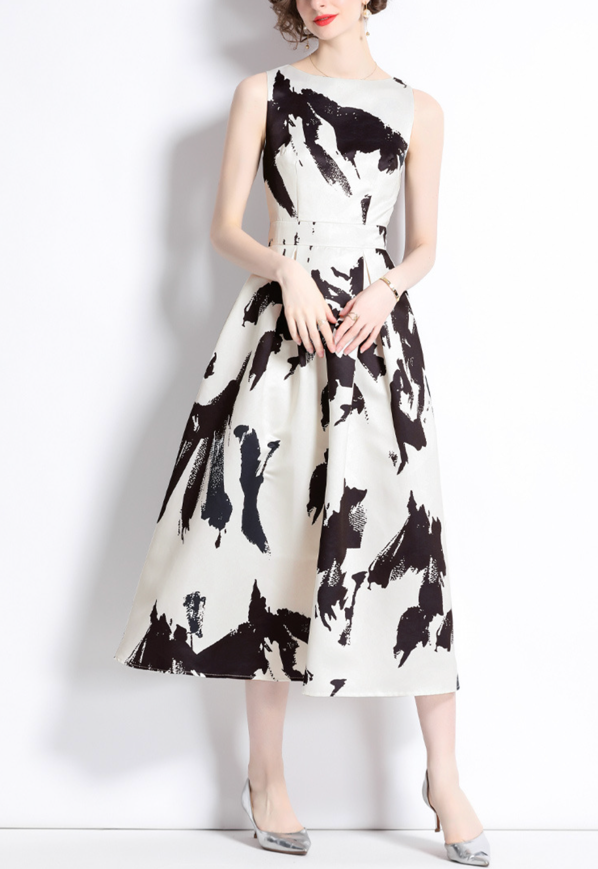 sleeveless A-line dress with abstract monochrome print – NOIYA
