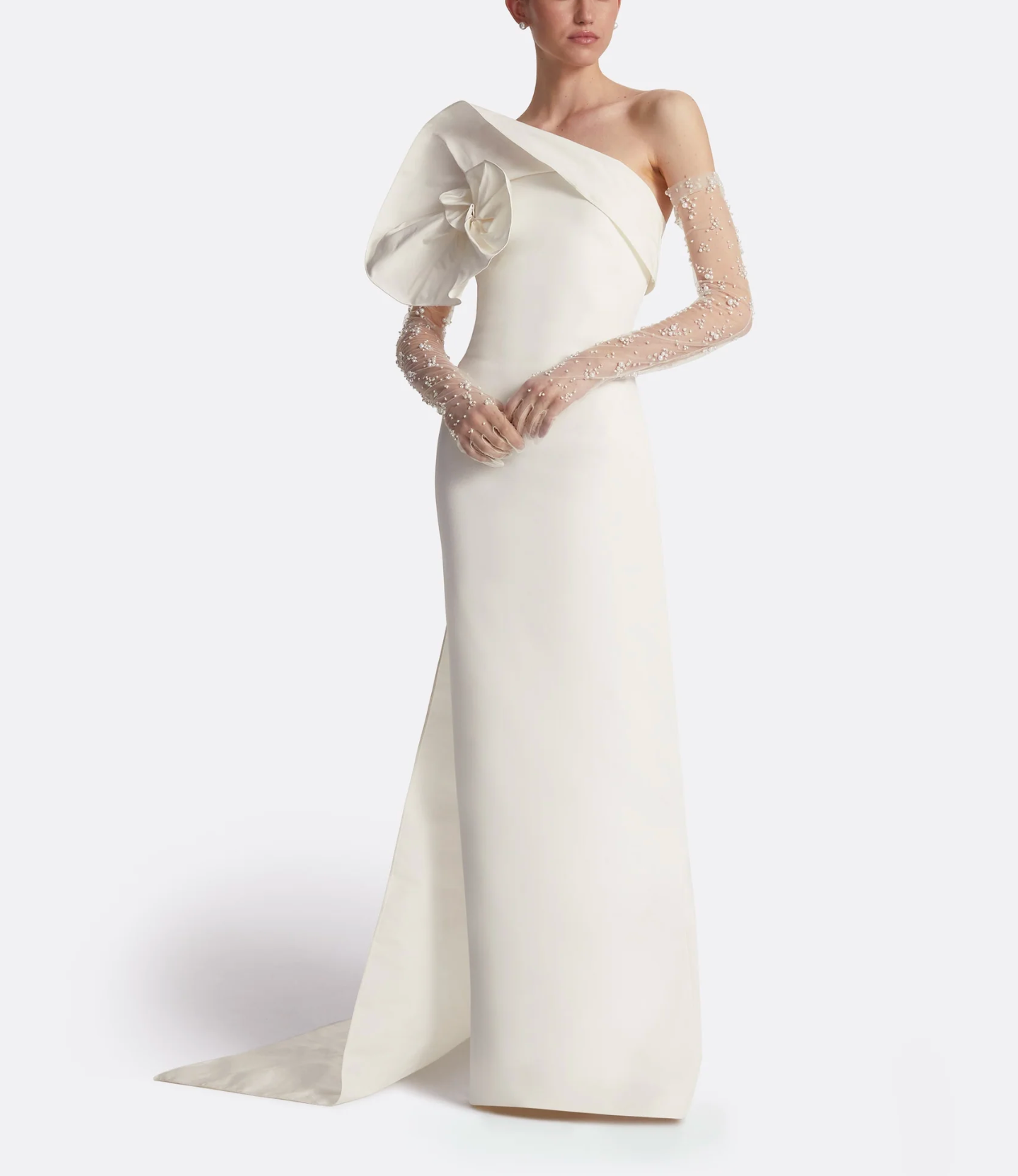 one-shoulder gown with sculptural floral detail – IVONA