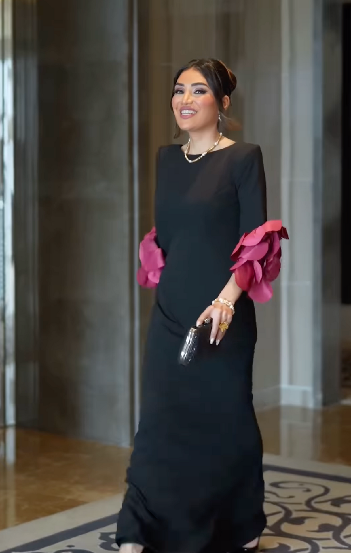 Black column dress with flowered sleeves - LIVIA