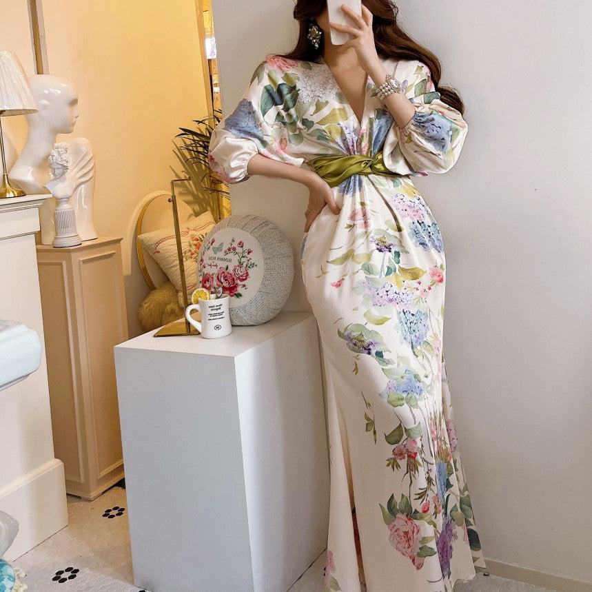 floral print satin gown with belted waist – retga