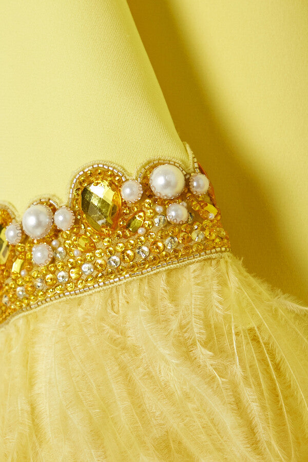 A-line gown with feathered cuffs – Rosien