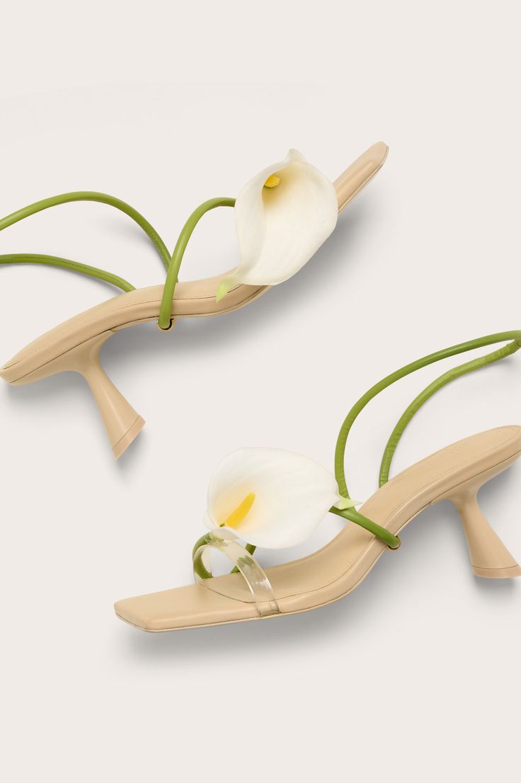 nude stiletto heels with white lily appliqué and green straps – BLOIMA