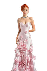 Strapless gown with 3D floral appliqués – Lugan
